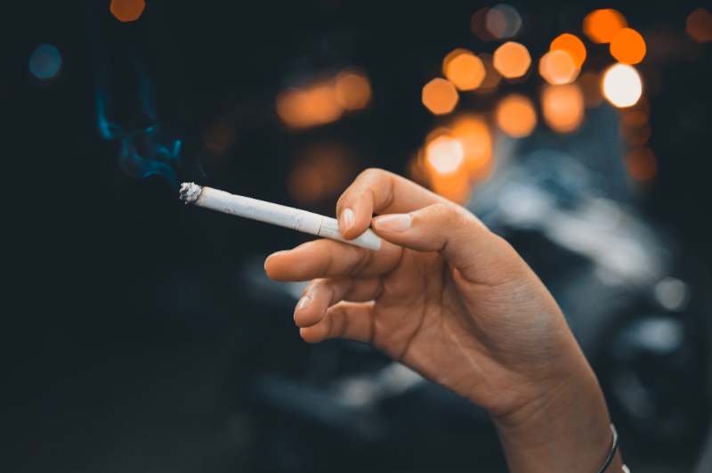 What You Should Know About Smoking After Lasik
