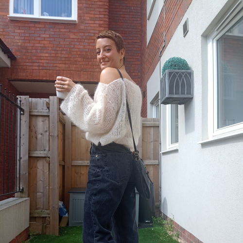 Off the shoulder mohair sweater - knitting pattern