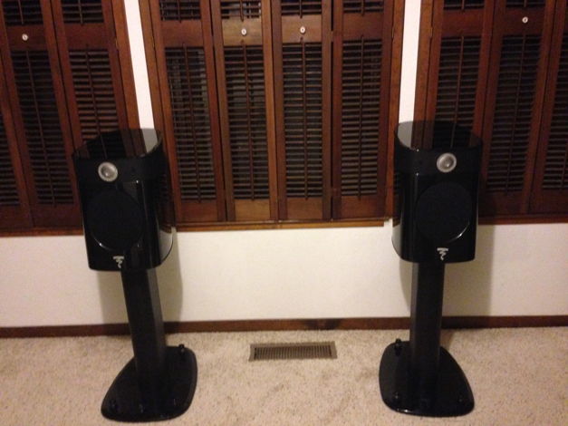 Focal Sopra No.1 Reference Stand-Mount Speakers - Gloss...