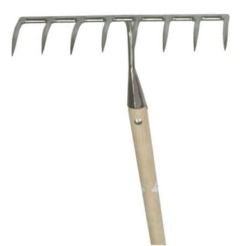 Rugg Original Leaf Scoops vs Sneeboer, Ten Tines Soil Rake - Slant
