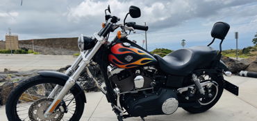 2017 HARLEY-DAVIDSON DYNA WIDE GLIDE motorcycle for rent near Kula, HI
