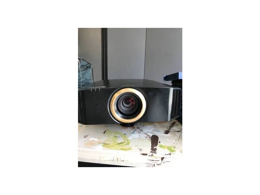 JVC DLA-RS4910U 4k Video Projector