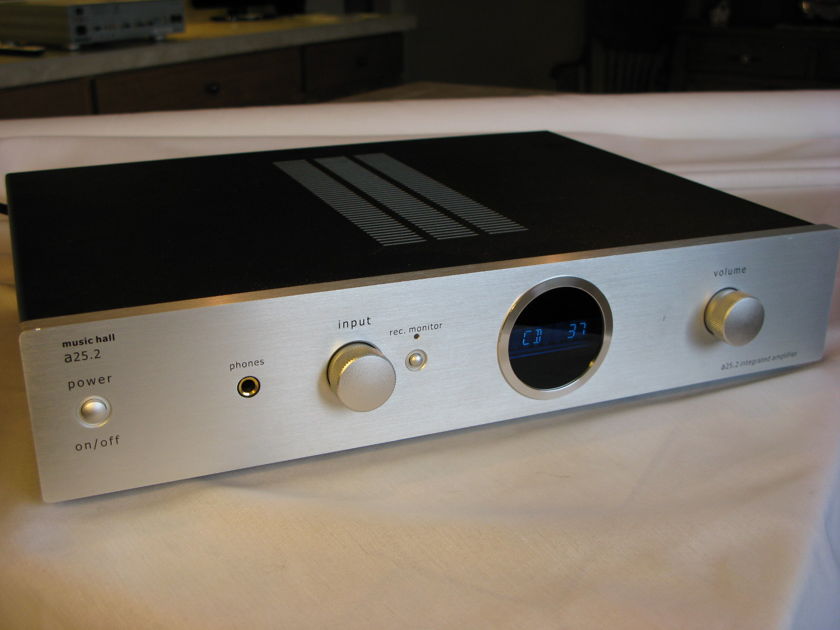 Music Hall a25.2 Intergated Amp Delightfully Musical