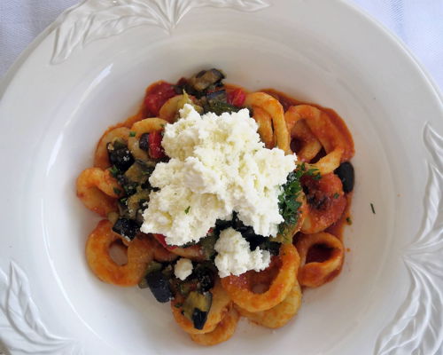 Corsi di cucina Montesilvano Colle: Cucina abruzzese: anellini alla pecorara e cannoli