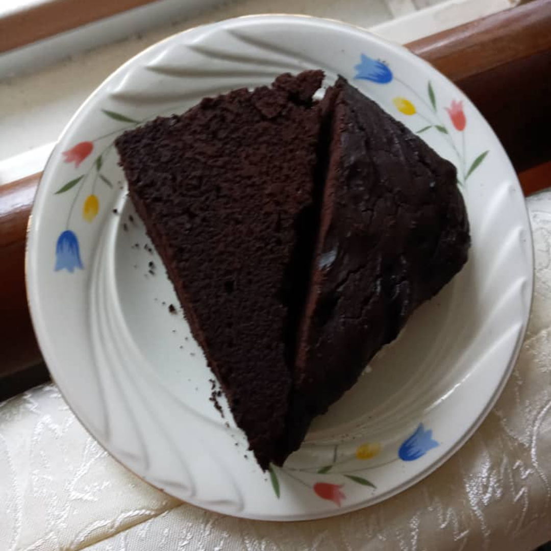 Homemade chocolate cakes for tea time ✌🏻😉