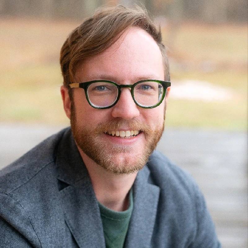 Picture of Joshua Hubers - the author