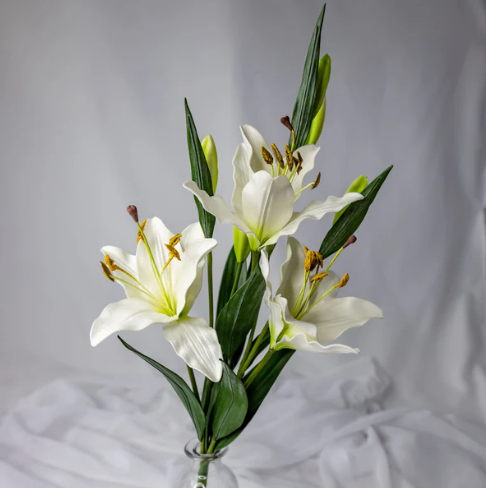 White Asiatic Lily Small - Realistic Artificial Flowers