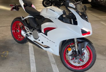 2022 DUCATI PANIGALE V2 motorcycle for rent near Los Angeles, CA