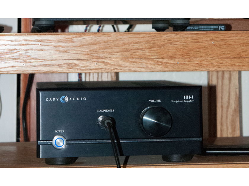 Cary Audio  HH-1 vacuum tube headphone amp