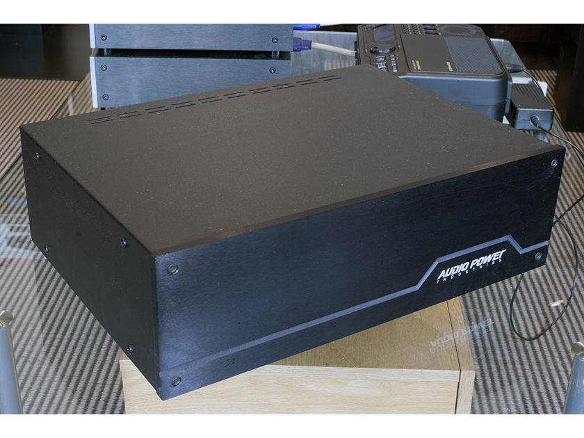 Audio Power (API) Power Wedge Ultra 116 Balanced AC Line Conditioner
