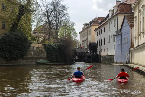 Prague: Vltava River Kayak Tour with Guide