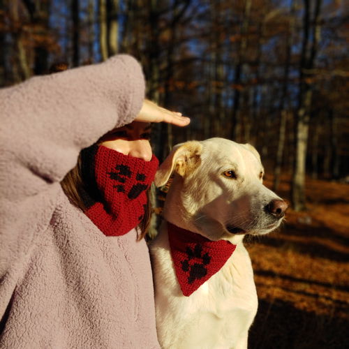 Bijpassende kap en hondenbandana