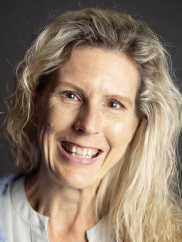 Annick Van Couwenberghe