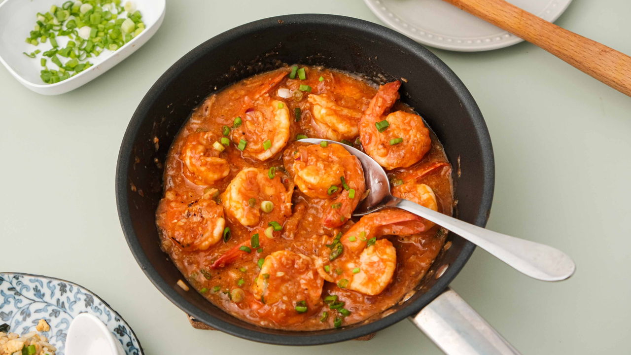 Chili Garlic Prawns Southeast Asian Recipes Nyonya Cooking