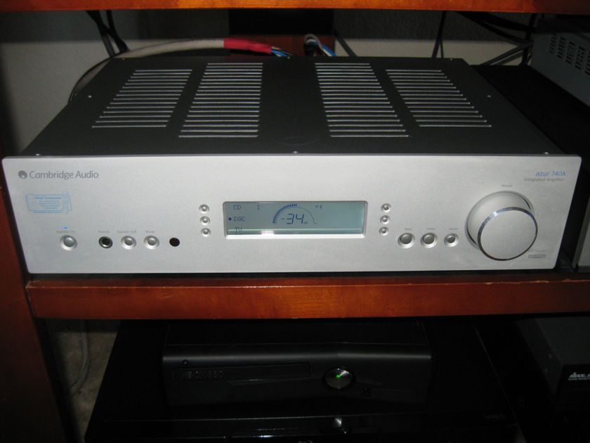Cambridge Audio Azur 740a