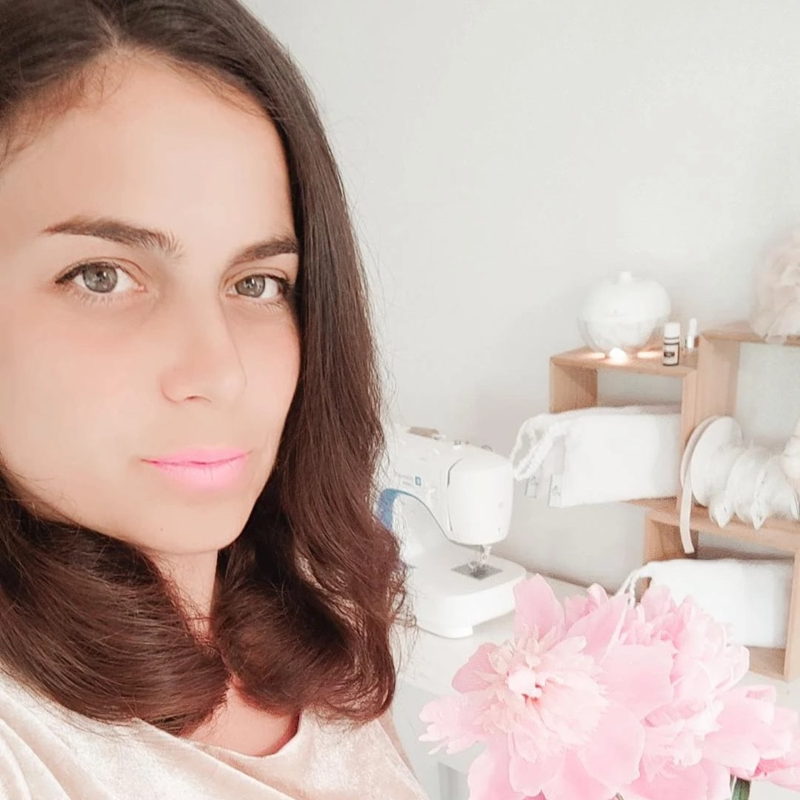 Katarina Aničić cover