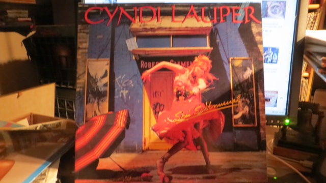 CYNDI LAUPER - SHE'S SO UNUSAL