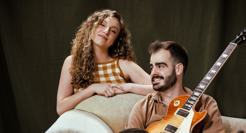 Renée Gros & Tiago Guy feat. Andriu Yanovski