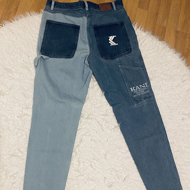 Baggy Jeans by KARL KANI