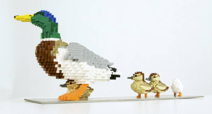 LEGO Duck and Ducklings 