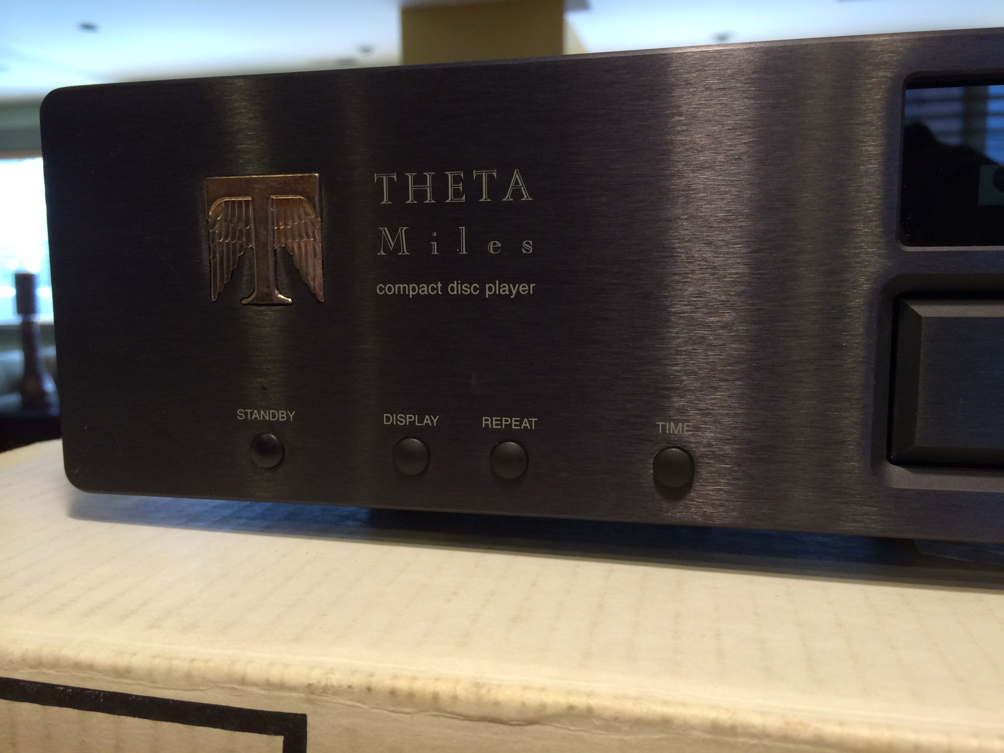 Theta Digital Miles - perfect condition, new laser 2
