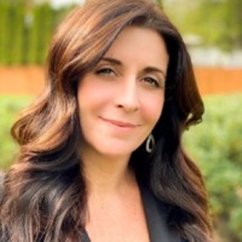 Celina  Cuomo