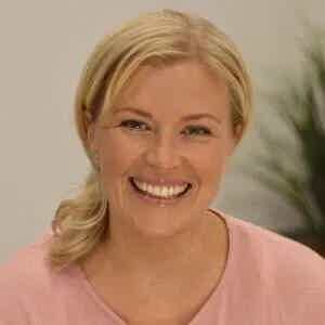 The Expectant Mom Project: Preparing to Labour and Recovering Post Delivery with Pilates