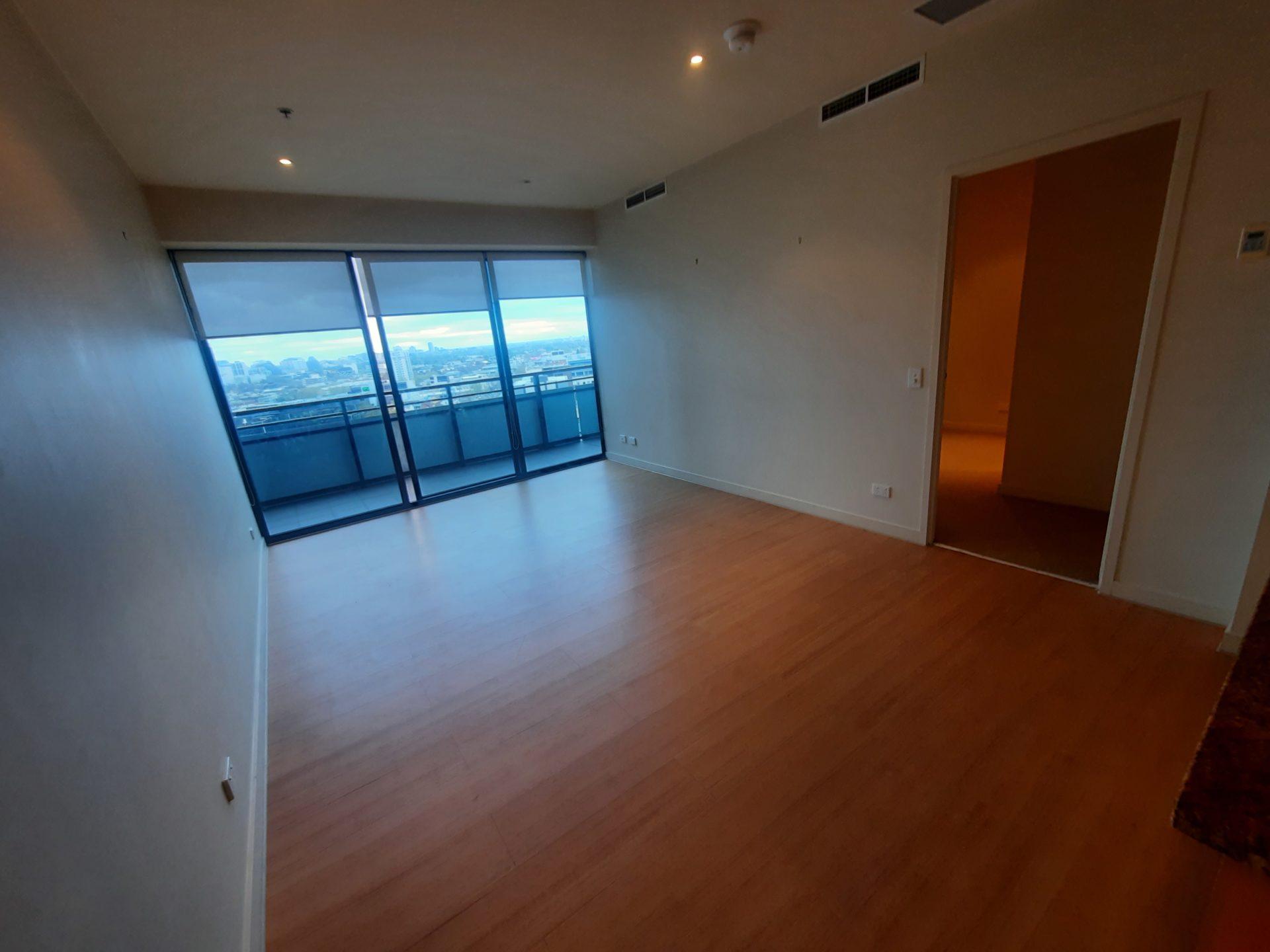 FOR RENT- Executive living in the celebrated Clarendon Towers!!!