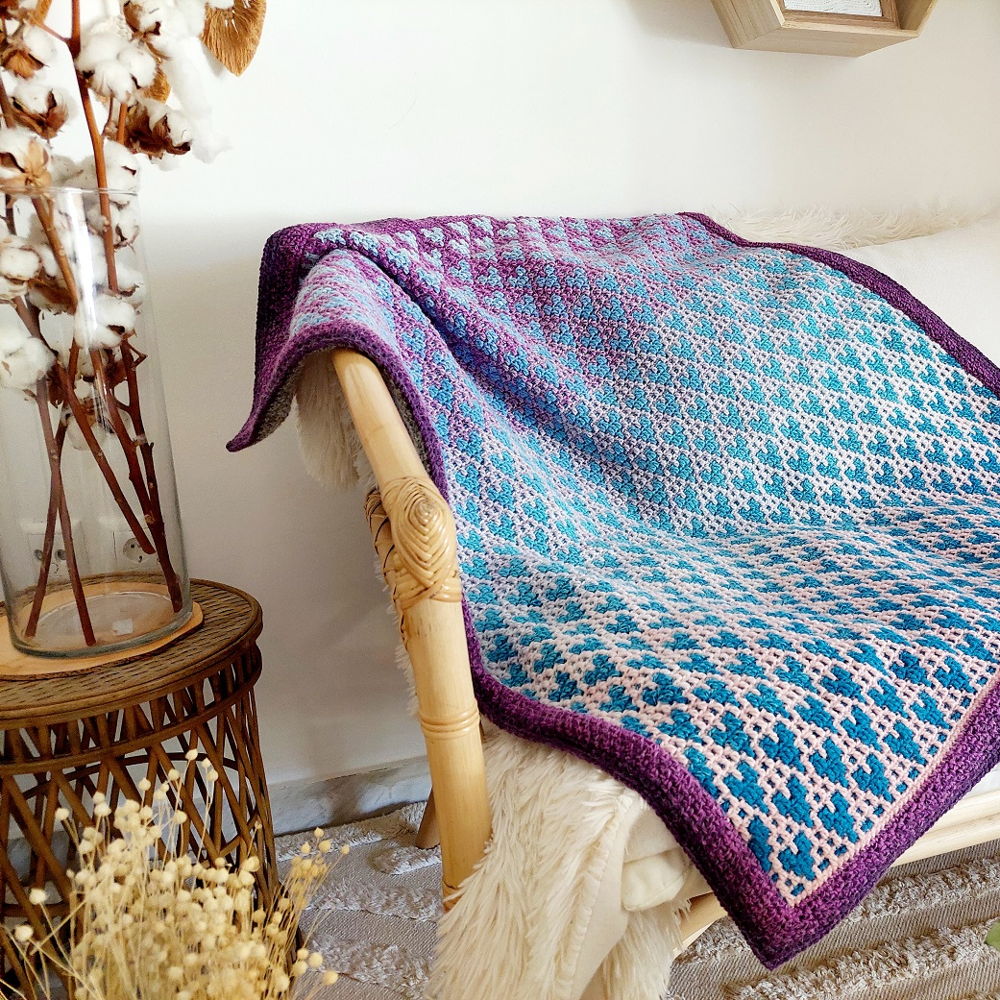 Easy BECAUSE I LOVE YOU. Overlay mosaic crochet baby blanket pattern