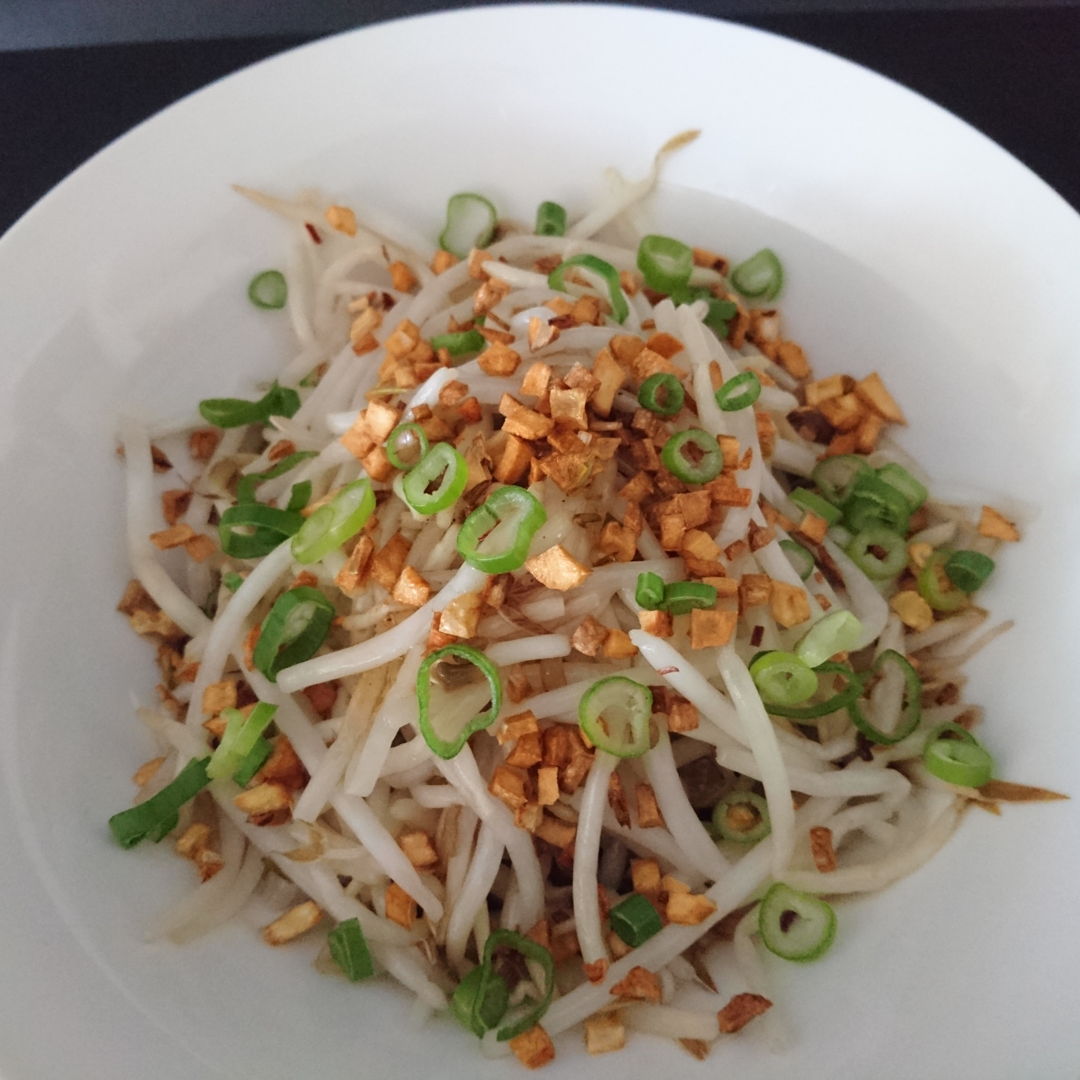 Date: 14 Nov 2019 (Thu)
11th Side: Bean Sprouts with Fried Garlic [102] [112.8%] [Score: 9.5]