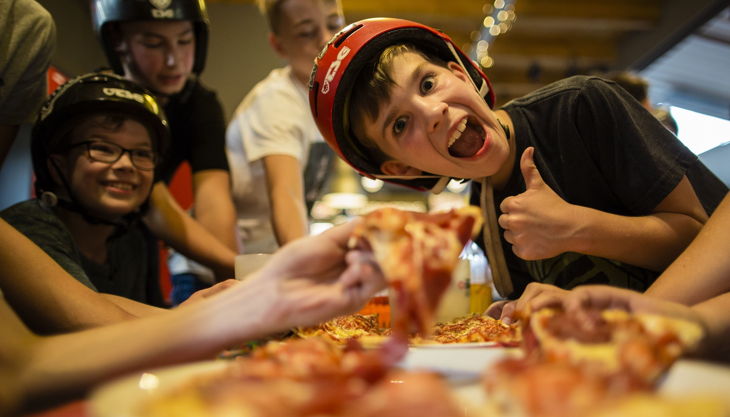 playground skatehalle aurich lecker pizza