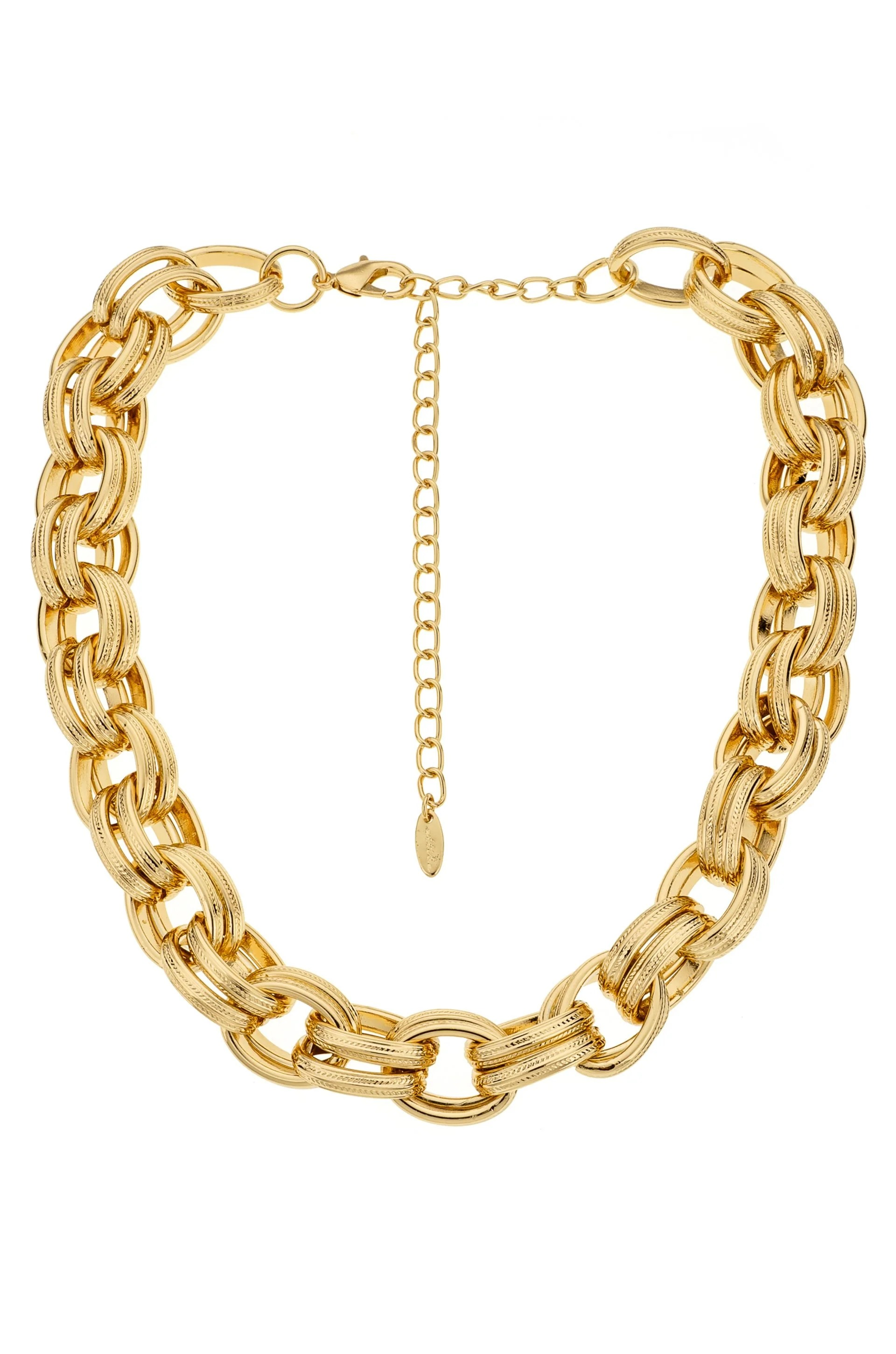 Bold and Chunky Chain Link Necklace
