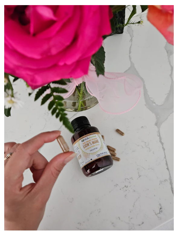 Lion's Mane Mushroom Hericium - Image 2