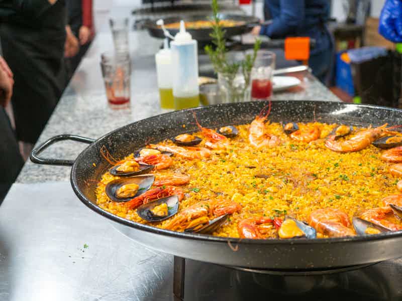 Barcelona: Paella Cooking Experience & Boqueria Market Tour - photo 1