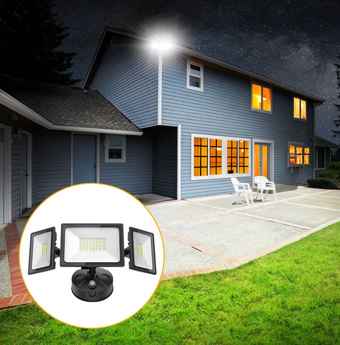Dusk to Dawn Security Light 3 Adjustable Heads