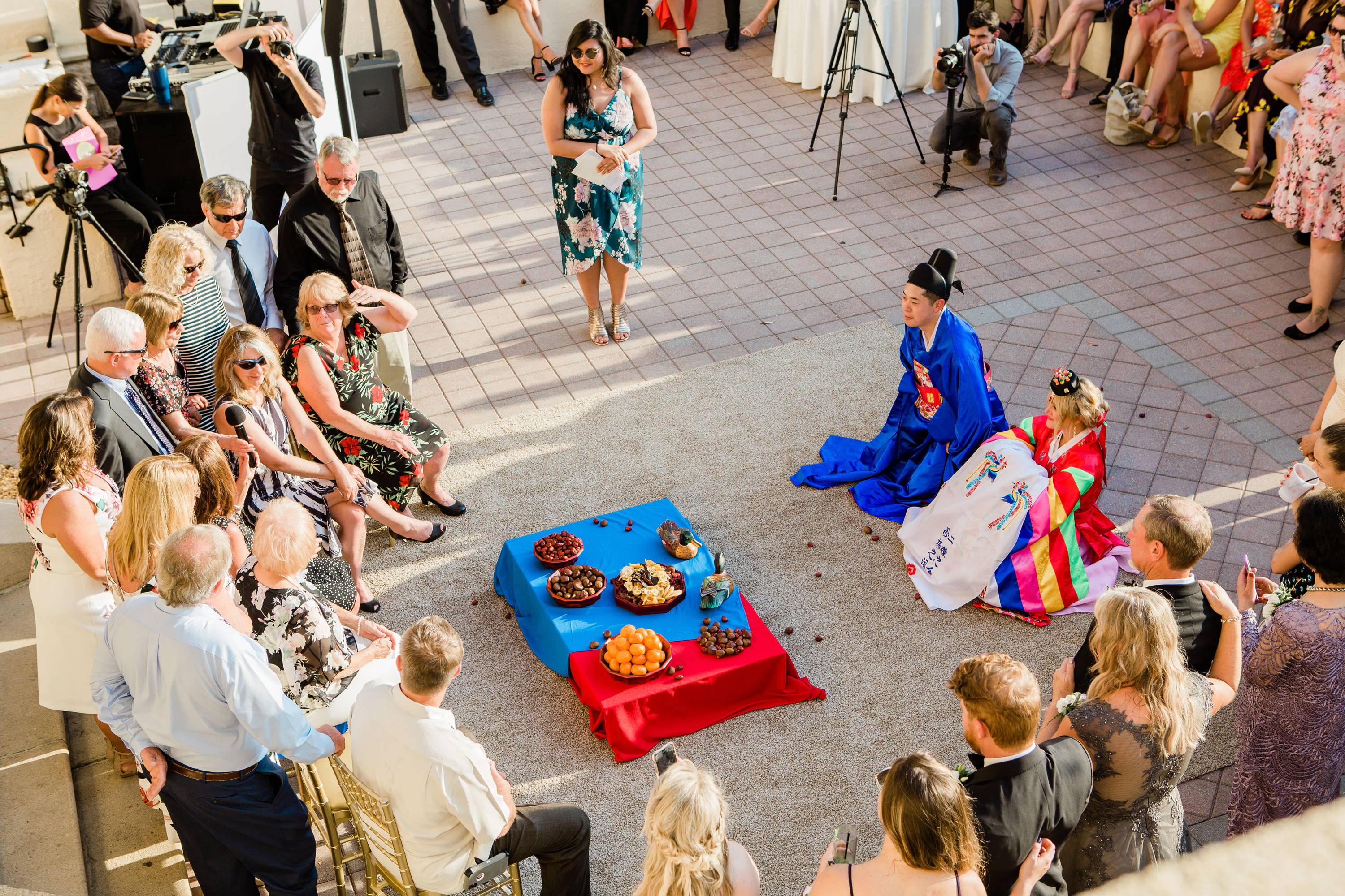 KOREAN TRADITIONAL PAEBAEK TEA CEREMONY FAMILY