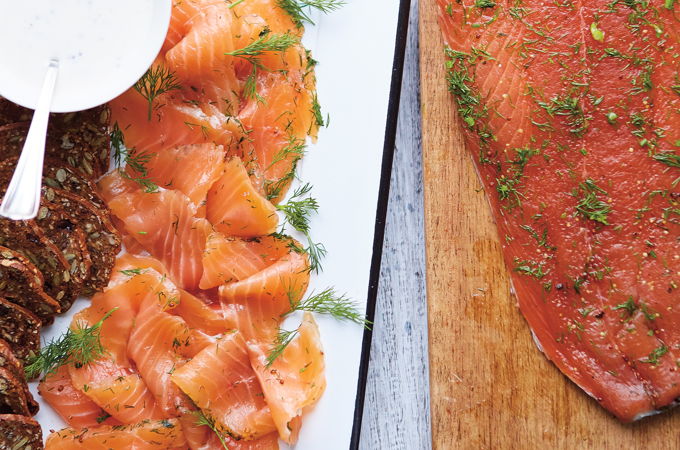 Gravlax de saumon au gin et au miel