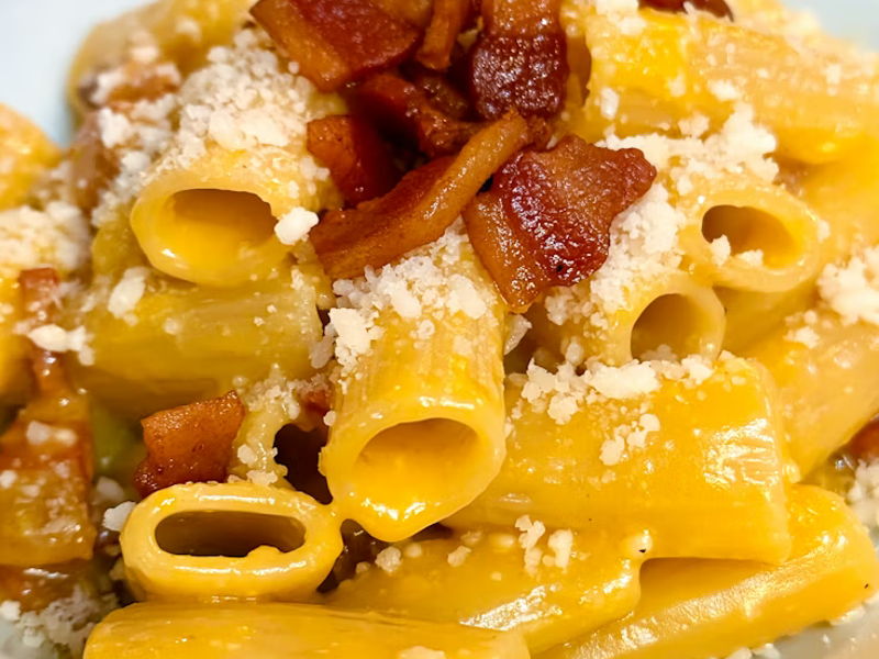 Tour enogastronomici Gragnano: Carbonara Cooking Class by Pasta Cuomo