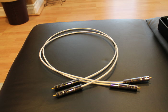 High Fidelity   C1 Enhanced RCA interconnect cables   1...