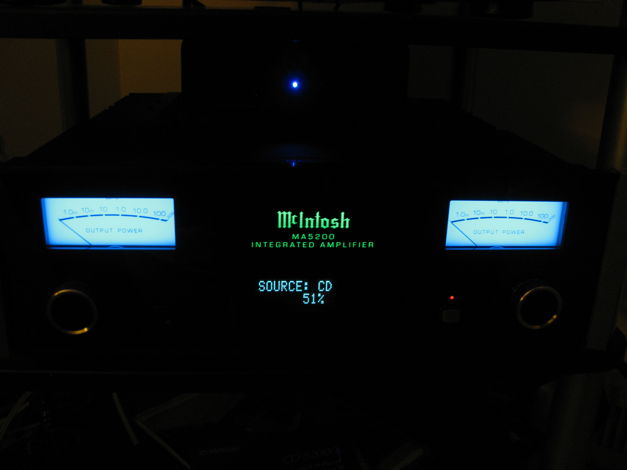 McIntosh MA5200 Integrated Amp