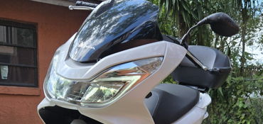 2015 HONDA PCX150 motorcycle for rent near Sanford, FL