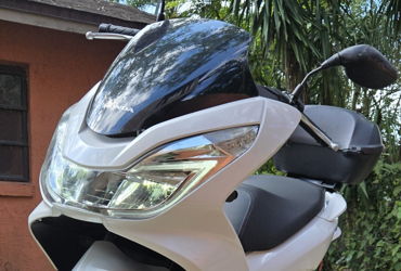 2015 HONDA PCX150 motorcycle for rent near Sanford, FL