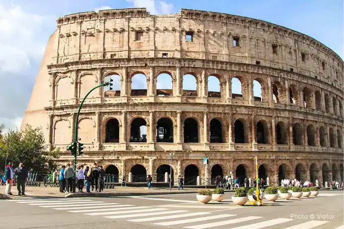 Rome: Colosseum, Forum, and Palatine Hill Tour