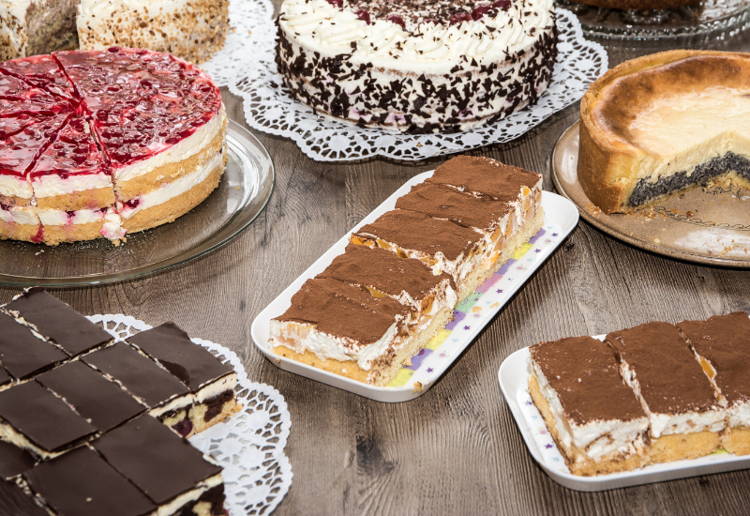 ケーキ 常温 何時間