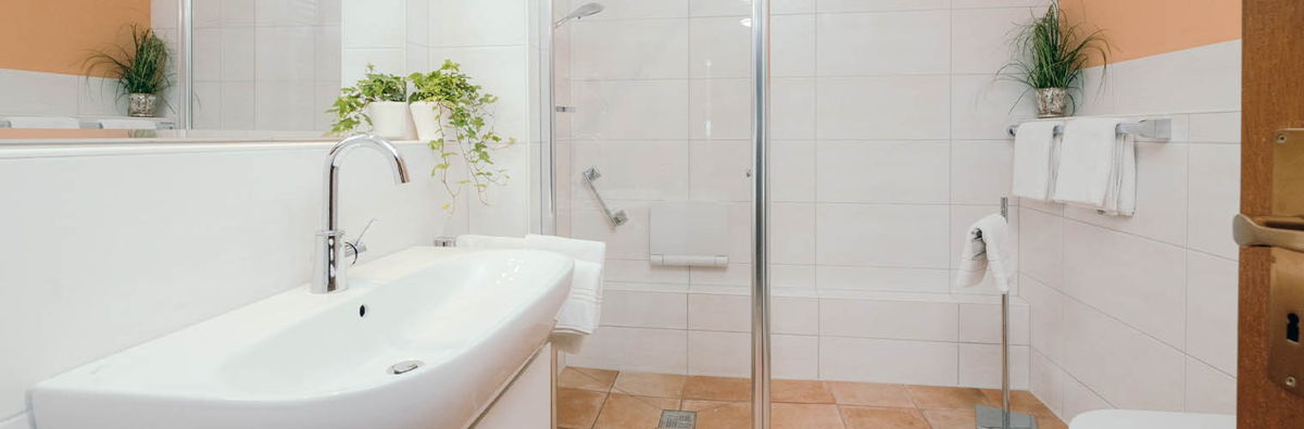 Badezimmer in gehobener Ferienwohnung für bis zu 3 Personen in Oberstdorf im Allgäu.