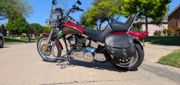 2007 HARLEY-DAVIDSON FXSTC SOFTAIL CUSTOM (TWO-TONE) motorcycle for rent near Frisco, TX