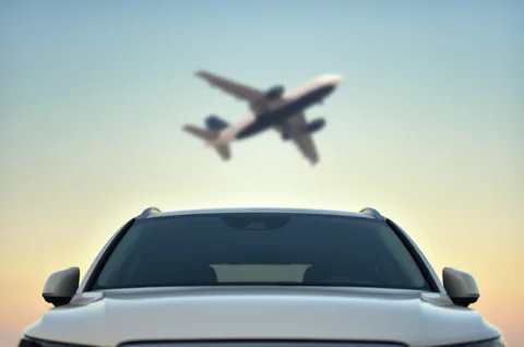Private Transfer from Prague Airport to Prague City Hotels 1 - 7 pax