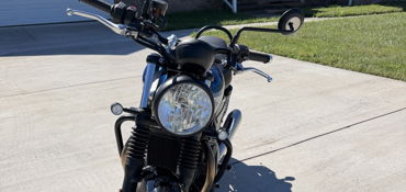 2022 TRIUMPH STREET TWIN motorcycle for rent near Greeneville, TN