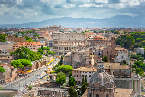 Rome Ancient Ruins Tour: Colosseum, Forum & Palatine Hill
