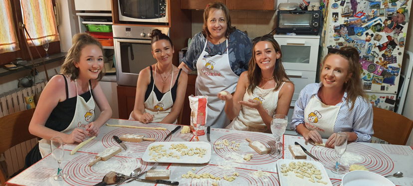 Cooking classes Sant'Agnello: Cooking class on two fresh pasta recipes and tiramisu!